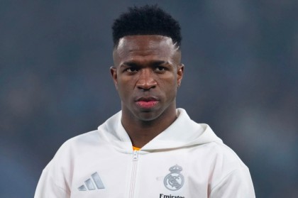 完美对战平台-罗马诺透露皇马续约维修斯进展，球员决定成关键|弗洛伦蒂诺|阿韦洛亚|体育赛事讨论|皇家马德里|西蒙尼_新浪体育_新浪新闻