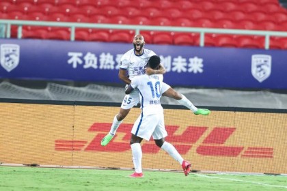 完美下载-【专访沧州三狮】坎特：至暗时刻已过 开始最强挑战