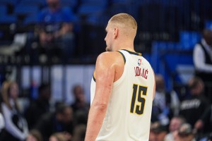 完美对战平台-约基奇有望月底回归！队记：按时间表他仍有希望参加奖项角逐